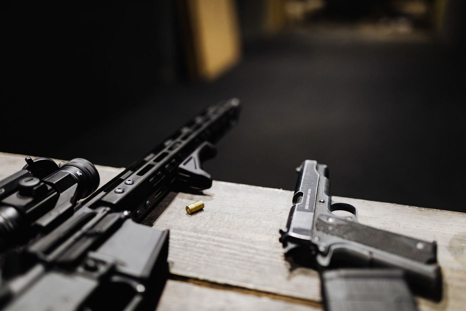 Airsoft Gun Barrel Cleaning Rod Use — Applying Solvent to the Cleaning Patch
